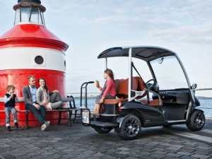 Click to see a larger picture of the Garia Monaco Buggie The Garia Monaco 2+2 Buggie on the sea front, see this golf buggy in its full glory