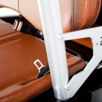 Click to see the 2+2 Seat Belts on Rear Seats 2+2 Seat Belts on Rear Seats